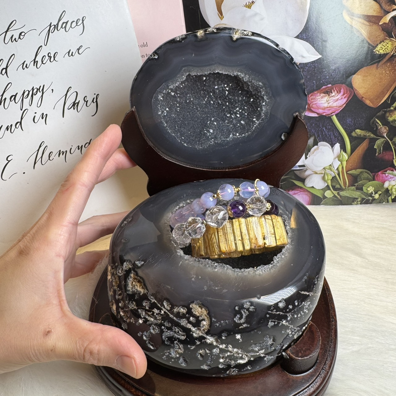 千奇國際精品】稀有黑瑪瑙97號1349公克天然全拋光巴西瑪瑙盆晶洞口寬有