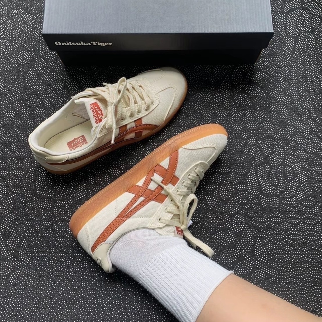 柑橘系 Onitsuka Tiger】Onitsuka Tiger Tokuten 鬼塚虎德訓鞋焦糖橙女鞋男鞋
