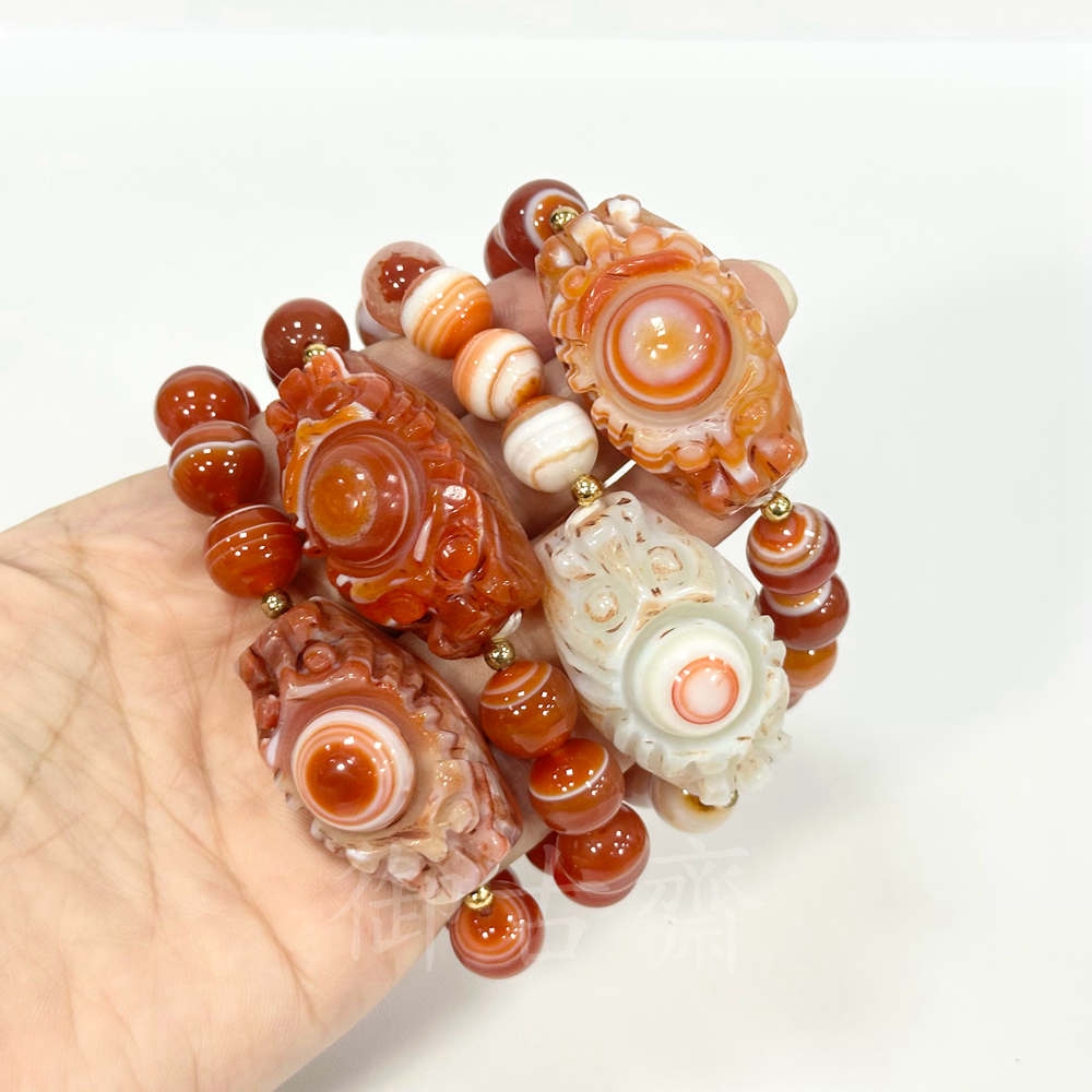 御古齋】天然九頁岩瑪瑙雙龍拱珠雪天眼紅天珠手珠手鍊佛教聖物避邪鎮煞